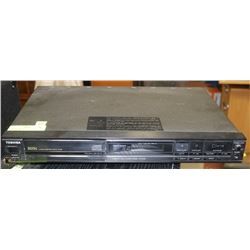 TOSHIBA MODEL XR-9028 COMPACT DISC PLAYER