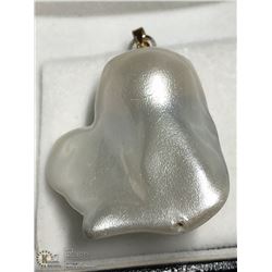 19) 14KT GOLD GENUINE PEARL PENDANT W/ CORD