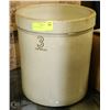 Image 1 : 3 GALLON CROCK