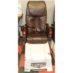 MASSAGING PEDICURE CHAIR - ON CHOICE