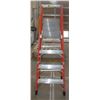 Image 1 : 6FT FEATHERLITE 375 LADDER.