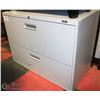 Image 1 : OFF WHITE 2 DRAWER FILING CABINET 36 X 18 X 27