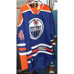 NEW OILERS "EBERLE"SIZE LARGE HOCKEY SHIRT