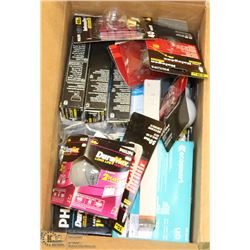 BOX OF LIGHT BULBS