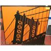 Image 1 : MANHATTAN BRIDGE IN RED 30 X 30