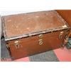 Image 2 : METAL WITH LEATHER  AND RIVETED TRAVELLER TRUNK