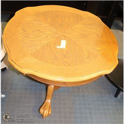 ESTATE CLAW FOOT END TABLE  28 X 28 X 21