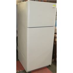 WHITE FRIGIDAIRE FRIDGE.