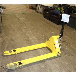 YELLOW PALLET JACK