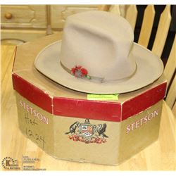 1940S COWBOY HAT WITH BOX.