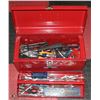 Image 1 : METAL MASTERCRAFT & TOOLBOX FULL OF TOOLS RED