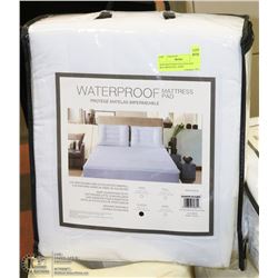 NEW WATERPROOF QUEEN SIZE MATTRESS PAD , DEEP