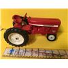 Image 1 : IHC 1/16 544 TRACTOR - REPAINTED