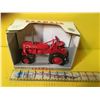 Image 1 : IHC 1/16 FARMALL SUPER A W/BOX