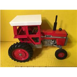 MF 1/16 1105 TRACTOR
