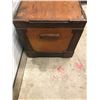 Image 3 : WOODEN TRUNK/HOPE CHEST C/W DRAWER
