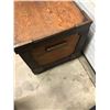 Image 4 : WOODEN TRUNK/HOPE CHEST C/W DRAWER
