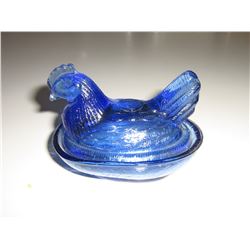 MINI BLUE LAYING HEN