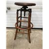 Image 1 : GENERAL STORE OAK SWIVEL STOOL EARLY 1900s