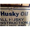 Image 2 : HUSKY OIL SLOW SIGN FROM DRILL SITE - 18"X18"