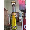 Image 1 : VINTAGE G&B VISIBLE GAS PUMP RESTORED TO WHITE ROSE