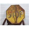 Image 1 : STOP SIGN YELLOW 24X24