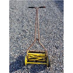 VINTAGE PUSH LAWN MOWER