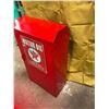 Image 2 : TIN OIL RACK, TEXACO SIGN