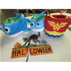 3 Halloween Kids Baskets and a Halloween Cat wall hanger