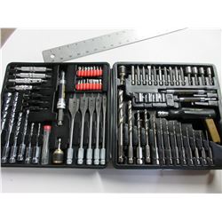 New 90 piece Quick change Drill & Driver set with case