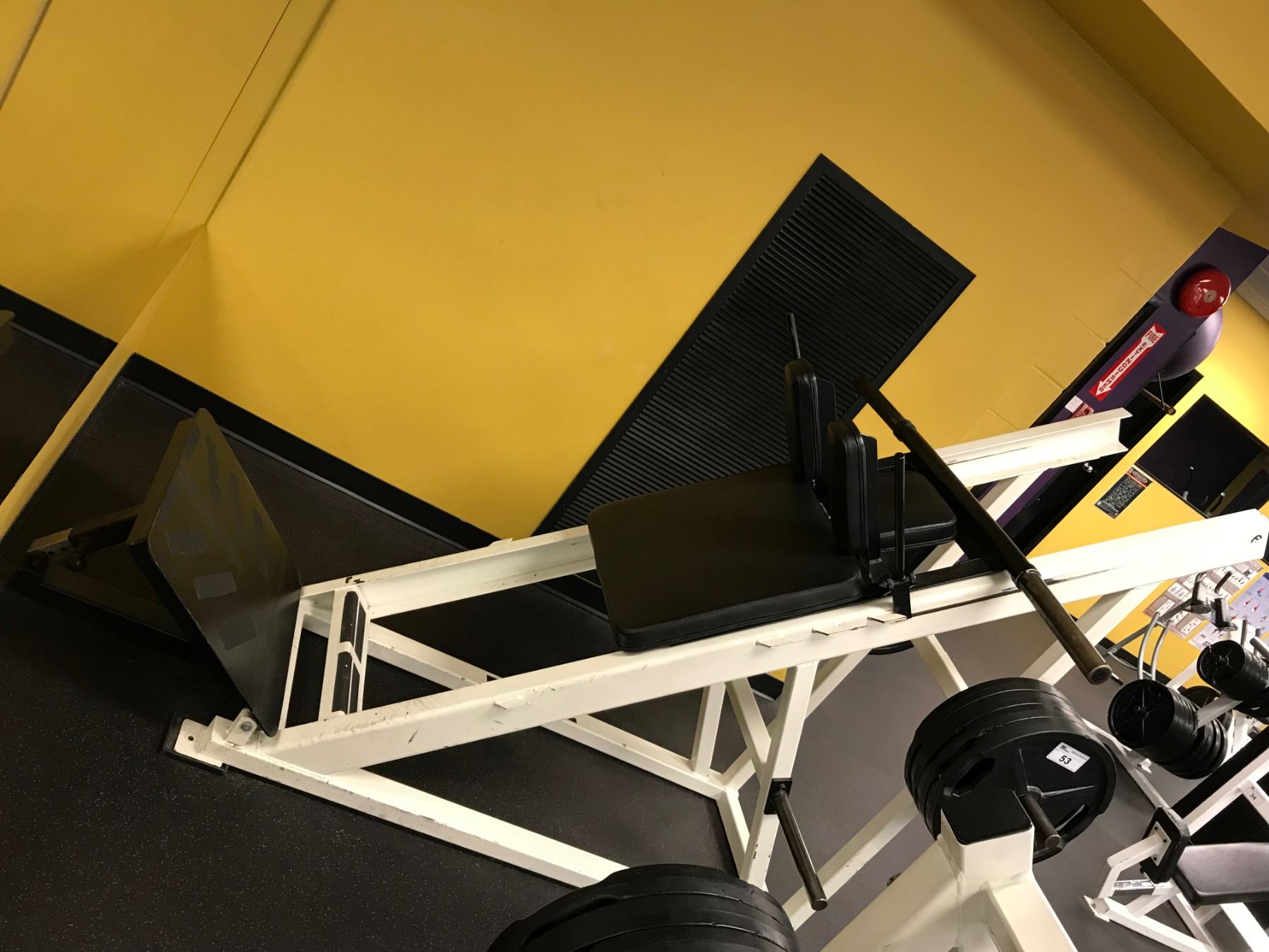 HAWKEYE VERTICAL HACK SQUAT