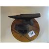 Image 3 : CAST IRON 1-3" ANVIL & COAL PAIL ON 5" BOARD
