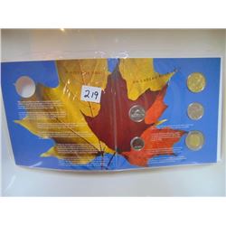 2014 MINT SET O CANADA SET SPECIAL DOLLAR