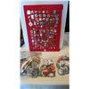 Image 1 : LARGE LOT OF PINS & BUTTONS