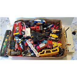 VINTAGE TOY LOT