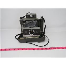 POLAROID LAND CAMERA MODEL 330