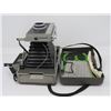Image 2 : POLAROID LAND CAMERA MODEL 330