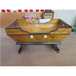 BEAUTIFUL MENNONITE DOLL CRADLE, ORIGINAL