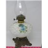 Image 2 : COSMOS BANQUET LAMP W/ORNATE BRASS BASE & CHIMNEY