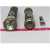 Image 2 : 3 FLASHLIGHTS RARE BULLSEYE EVERREADY, YALE BEVELLED GLASS & ANTIQUE MINIATURE
