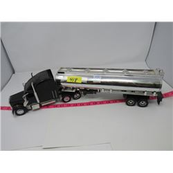21" KENWORTH OIL TANKER