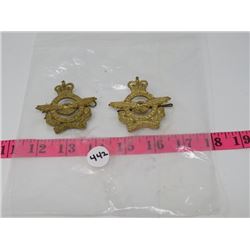2 CNDN AIR FORCE WWII REMOVABLE PINS (EMBLEMS)