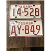 Image 1 : 2 MOTOR CYCLE PLATES 1973, 1975