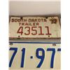 Image 4 : 5 SASK TRAILER PLATES 1970s 1 SOUTH DAKOTA
