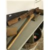 Image 4 : LOT OF OAK MALLET, SAWS, MASHER, LEVEL