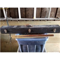 2 PC POOL CUE & BLACK CARRY CASE 42X4½X5"