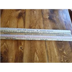 LOT OF 5 SASK ADVERTISING YARD STICKS, (LEADER, WATSON, SASKATOON, REGINA)