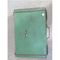 OLD COLEMAN TWO BURNER GAS CAMP STOVE