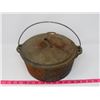 Image 2 : CAST IRON COVERED POT