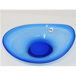 BLUE OVAL DISH